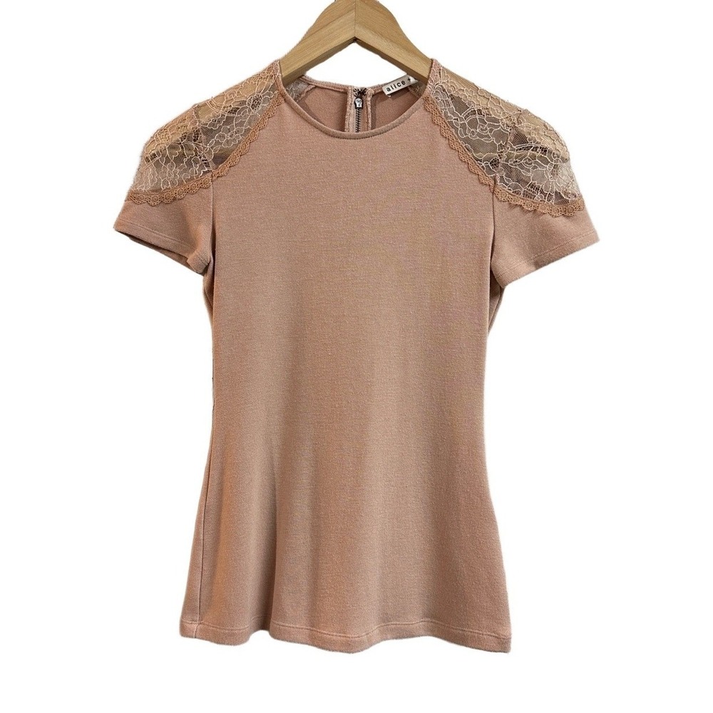 Alice and Olivia Beige Lace Shoulder Short Sleeve Zip Back‎ Top Womens XS